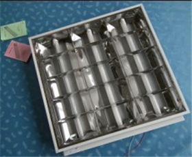 欧美精品蜜桃69桔色（dí）LED格柵燈